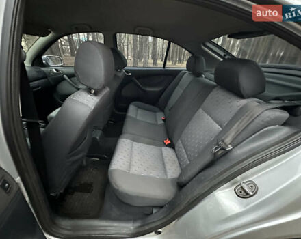 Сірий Шкода Октавія, об'ємом двигуна 1.6 л та пробігом 243 тис. км за 4250 $, фото 20 на Automoto.ua
