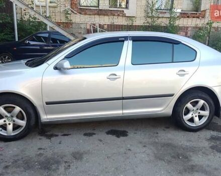 Серый Шкода Октавия, объемом двигателя 1.6 л и пробегом 240 тыс. км за 6500 $, фото 3 на Automoto.ua