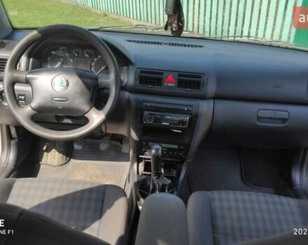 Серый Шкода Октавия, объемом двигателя 1.8 л и пробегом 243 тыс. км за 4000 $, фото 4 на Automoto.ua