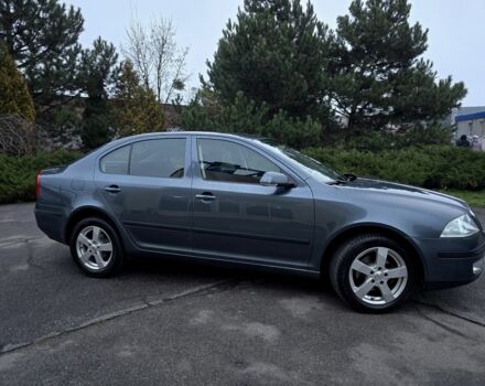 Серый Шкода Октавия, объемом двигателя 1.6 л и пробегом 130 тыс. км за 7300 $, фото 2 на Automoto.ua