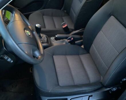 Серый Шкода Октавия, объемом двигателя 1.6 л и пробегом 213 тыс. км за 6300 $, фото 31 на Automoto.ua