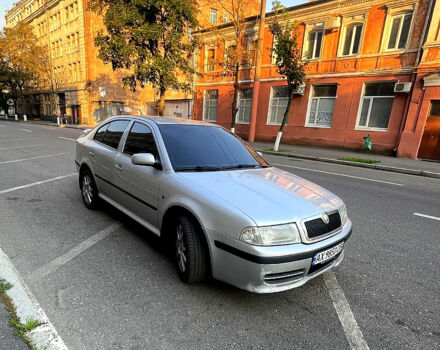 Сірий Шкода Октавія, об'ємом двигуна 1.8 л та пробігом 270 тис. км за 5800 $, фото 1 на Automoto.ua