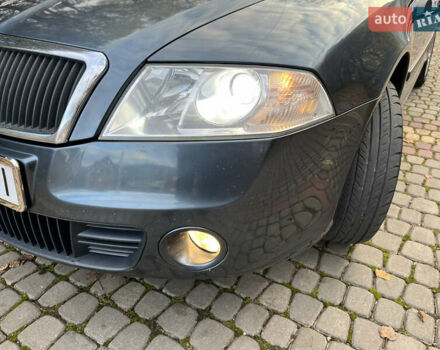 Серый Шкода Октавия, объемом двигателя 1.97 л и пробегом 320 тыс. км за 5550 $, фото 39 на Automoto.ua