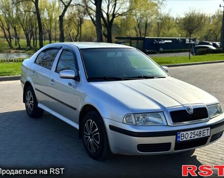 Серый Шкода Октавия, объемом двигателя 1.6 л и пробегом 207 тыс. км за 5400 $, фото 2 на Automoto.ua