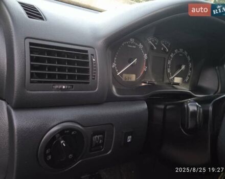 Сірий Шкода Октавія, об'ємом двигуна 1.6 л та пробігом 246 тис. км за 5200 $, фото 9 на Automoto.ua