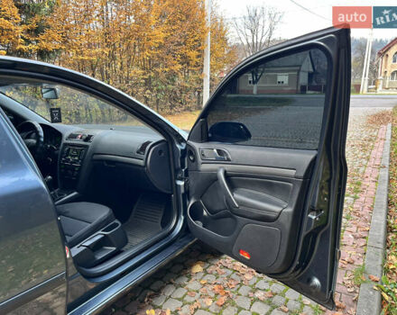 Серый Шкода Октавия, объемом двигателя 1.97 л и пробегом 320 тыс. км за 5550 $, фото 27 на Automoto.ua