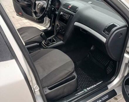 Сірий Шкода Октавія, об'ємом двигуна 1.6 л та пробігом 347 тис. км за 4199 $, фото 19 на Automoto.ua