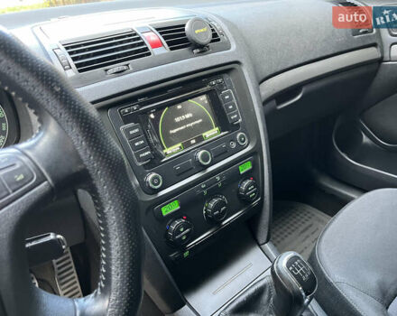 Серый Шкода Октавия, объемом двигателя 1.97 л и пробегом 320 тыс. км за 5550 $, фото 20 на Automoto.ua