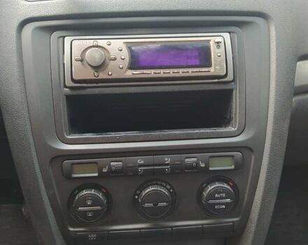 Серый Шкода Октавия, объемом двигателя 1.6 л и пробегом 374 тыс. км за 4700 $, фото 8 на Automoto.ua