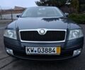 Серый Шкода Октавия, объемом двигателя 1.6 л и пробегом 130 тыс. км за 7300 $, фото 3 на Automoto.ua