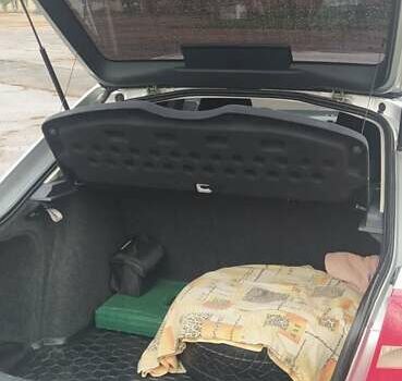 Шкода Октавия 2006 в Чугуеве на Automoto.ua Серый Шкода Октавия, объемом двигателя 1.6 л и пробегом 249 тыс. км за 6700 $, фото 9 на Automoto.ua