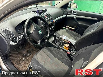 Серый Шкода Октавия, объемом двигателя 1.6 л и пробегом 180 тыс. км за 3300 $, фото 7 на Automoto.ua