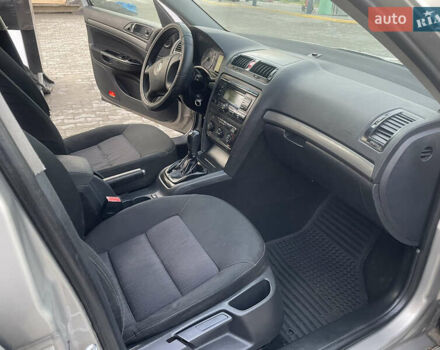 Сірий Шкода Октавія, об'ємом двигуна 1.97 л та пробігом 375 тис. км за 4500 $, фото 26 на Automoto.ua