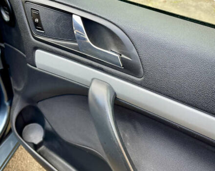 Серый Шкода Октавия, объемом двигателя 2 л и пробегом 201 тыс. км за 5499 $, фото 21 на Automoto.ua