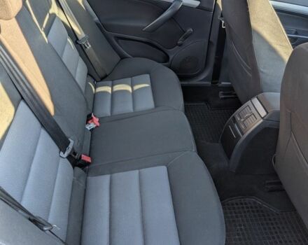 Серый Шкода Октавия, объемом двигателя 1.6 л и пробегом 300 тыс. км за 5500 $, фото 5 на Automoto.ua