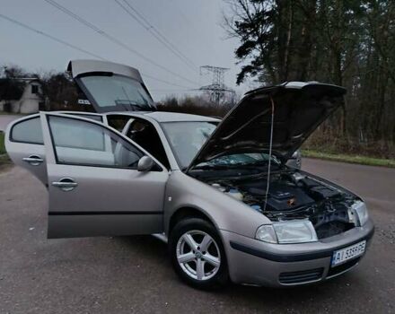 Серый Шкода Октавия, объемом двигателя 1.6 л и пробегом 192 тыс. км за 5300 $, фото 3 на Automoto.ua