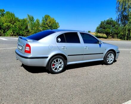 Сірий Шкода Октавія, об'ємом двигуна 1.8 л та пробігом 250 тис. км за 6200 $, фото 1 на Automoto.ua