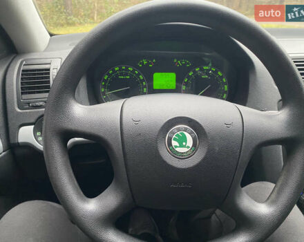 Сірий Шкода Октавія, об'ємом двигуна 1.6 л та пробігом 120 тис. км за 6850 $, фото 46 на Automoto.ua