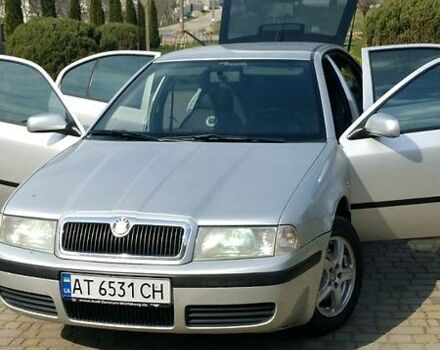 Серый Шкода Октавия, объемом двигателя 2 л и пробегом 296 тыс. км за 4350 $, фото 5 на Automoto.ua