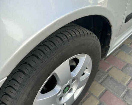 Серый Шкода Октавия, объемом двигателя 1.97 л и пробегом 350 тыс. км за 6300 $, фото 4 на Automoto.ua