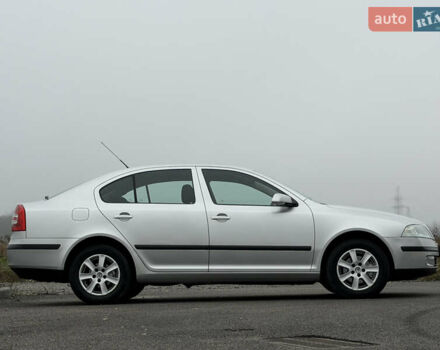 Серый Шкода Октавия, объемом двигателя 1.6 л и пробегом 173 тыс. км за 7199 $, фото 13 на Automoto.ua