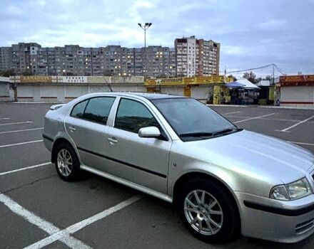 Сірий Шкода Октавія, об'ємом двигуна 1.8 л та пробігом 224 тис. км за 7200 $, фото 1 на Automoto.ua