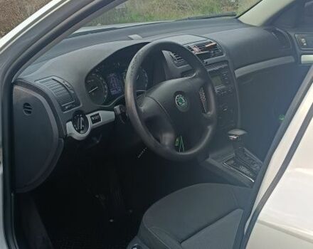 Серый Шкода Октавия, объемом двигателя 1.6 л и пробегом 205 тыс. км за 6500 $, фото 3 на Automoto.ua