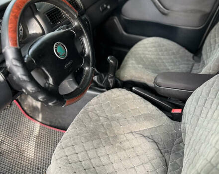 Шкода Октавия 2006 в Южное на Automoto.ua Серый Шкода Октавия, объемом двигателя 1.9 л и пробегом 320 тыс. км за 5500 $, фото 2 на Automoto.ua
