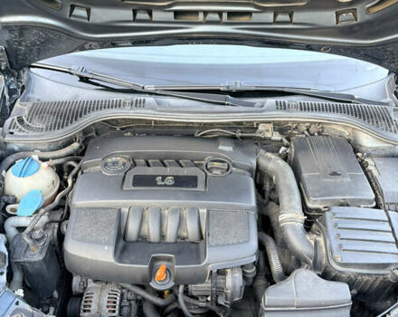 Серый Шкода Октавия, объемом двигателя 1.6 л и пробегом 230 тыс. км за 7200 $, фото 10 на Automoto.ua