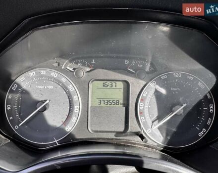 Серый Шкода Октавия, объемом двигателя 1.6 л и пробегом 374 тыс. км за 5900 $, фото 22 на Automoto.ua