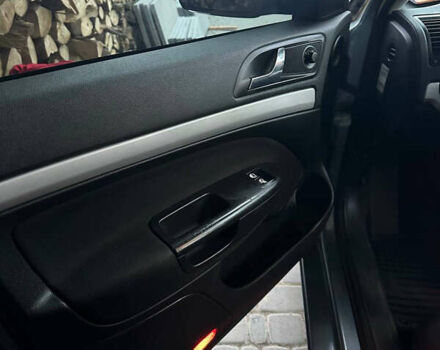 Сірий Шкода Октавія, об'ємом двигуна 1.6 л та пробігом 246 тис. км за 6000 $, фото 8 на Automoto.ua