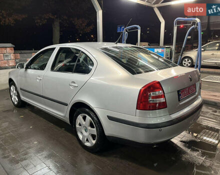 Серый Шкода Октавия, объемом двигателя 1.6 л и пробегом 94 тыс. км за 7699 $, фото 5 на Automoto.ua