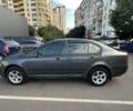 Серый Шкода Октавия, объемом двигателя 1.6 л и пробегом 230 тыс. км за 5000 $, фото 3 на Automoto.ua