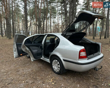 Сірий Шкода Октавія, об'ємом двигуна 1.6 л та пробігом 243 тис. км за 4250 $, фото 26 на Automoto.ua