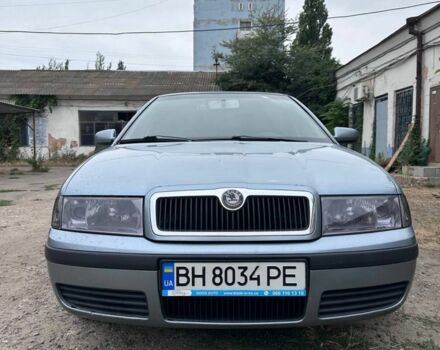 Серый Шкода Октавия, объемом двигателя 1.6 л и пробегом 220 тыс. км за 5500 $, фото 1 на Automoto.ua