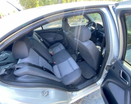Шкода Октавия 2006 в Золотоноше на Automoto.ua Серый Шкода Октавия, объемом двигателя 1.6 л и пробегом 205 тыс. км за 5600 $, фото 7 на Automoto.ua