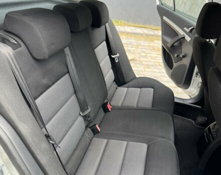 Шкода Октавия 2006 в Ахтырке на Automoto.ua Серый Шкода Октавия, объемом двигателя 1.6 л и пробегом 139 тыс. км за 6900 $, фото 21 на Automoto.ua