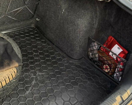 Шкода Октавія 2006 у Києві на Automoto.ua Сірий Шкода Октавія, об'ємом двигуна 1.6 л та пробігом 179 тис. км за 6000 $, фото 22 на Automoto.ua