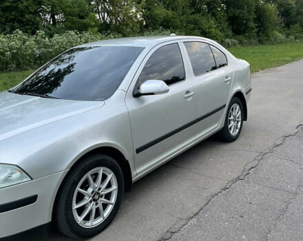 Сірий Шкода Октавія, об'ємом двигуна 2 л та пробігом 302 тис. км за 6100 $, фото 8 на Automoto.ua