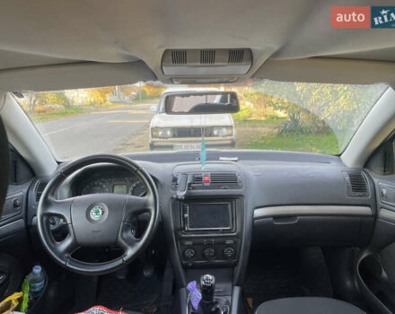 Шкода Октавія 2006 у Березанке на Automoto.ua Сірий Шкода Октавія, об'ємом двигуна 2 л та пробігом 244 тис. км за 4000 $, фото 5 на Automoto.ua