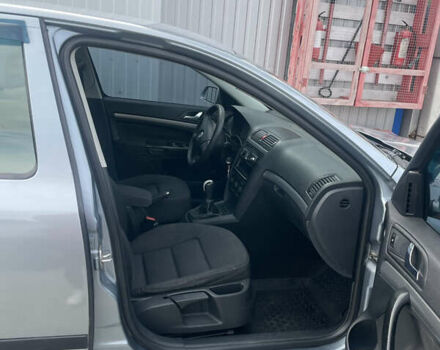 Сірий Шкода Октавія, об'ємом двигуна 1.6 л та пробігом 275 тис. км за 4600 $, фото 4 на Automoto.ua