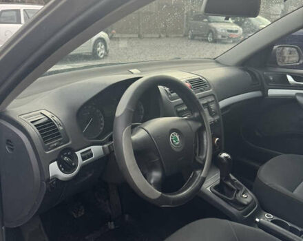 Серый Шкода Октавия, объемом двигателя 1.6 л и пробегом 290 тыс. км за 5600 $, фото 10 на Automoto.ua