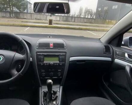 Серый Шкода Октавия, объемом двигателя 1.6 л и пробегом 335 тыс. км за 4850 $, фото 26 на Automoto.ua