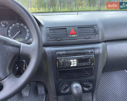Сірий Шкода Октавія, об'ємом двигуна 1.6 л та пробігом 215 тис. км за 4850 $, фото 25 на Automoto.ua