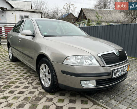 Серый Шкода Октавия, объемом двигателя 1.6 л и пробегом 234 тыс. км за 6999 $, фото 2 на Automoto.ua