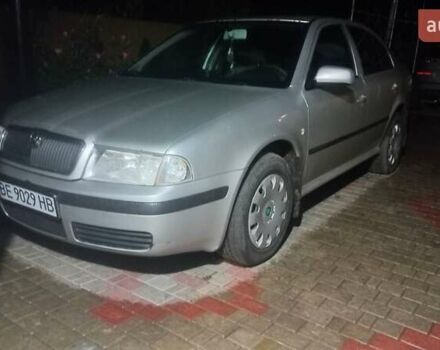 Серый Шкода Октавия, объемом двигателя 1.6 л и пробегом 385 тыс. км за 5200 $, фото 1 на Automoto.ua