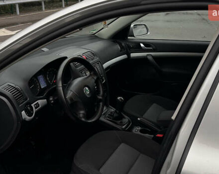 Серый Шкода Октавия, объемом двигателя 1.6 л и пробегом 197 тыс. км за 6999 $, фото 35 на Automoto.ua