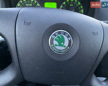 Шкода Октавия 2007 в Борщеве на Automoto.ua Серый Шкода Октавия, объемом двигателя 1.6 л и пробегом 169 тыс. км за 7900 $, фото 9 на Automoto.ua