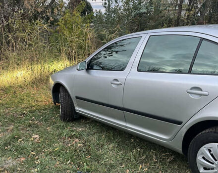 Шкода Октавия 2007 в Днепре (Днепропетровске) на Automoto.ua Серый Шкода Октавия, объемом двигателя 1.98 л и пробегом 253 тыс. км за 5300 $, фото 2 на Automoto.ua