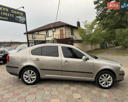 Шкода Октавия 2007 в Николаеве на Automoto.ua Серый Шкода Октавия, объемом двигателя 1.97 л и пробегом 295 тыс. км за 6199 $, фото 4 на Automoto.ua